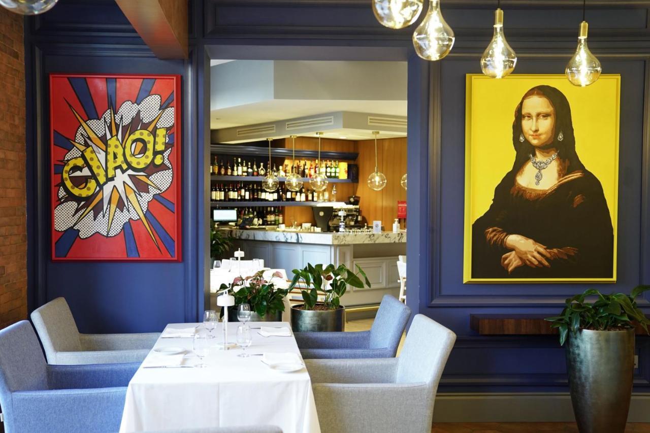 The St. Regis 5*